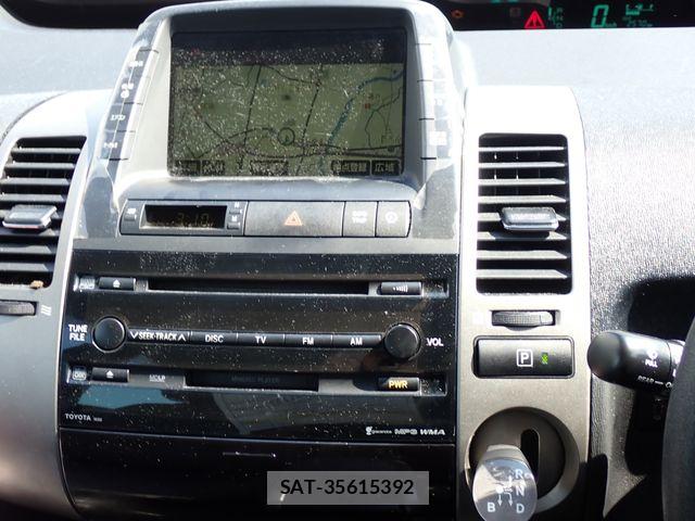 Toyota PRIUS 2006-08 8355348-10