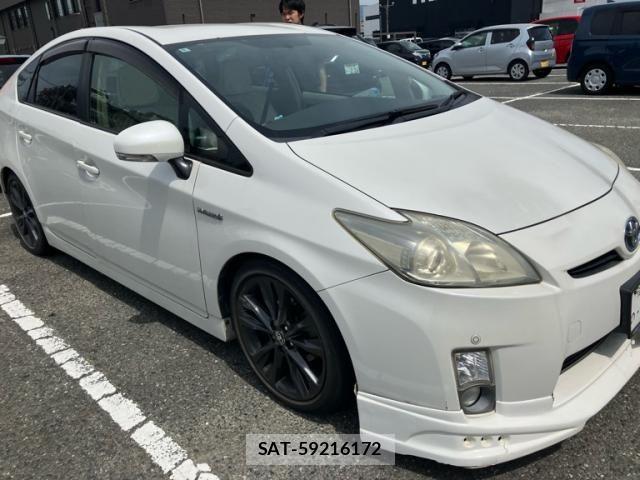 Toyota PRIUS 2010-05 8355400-0
