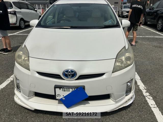Toyota PRIUS 2010-05 8355400-1