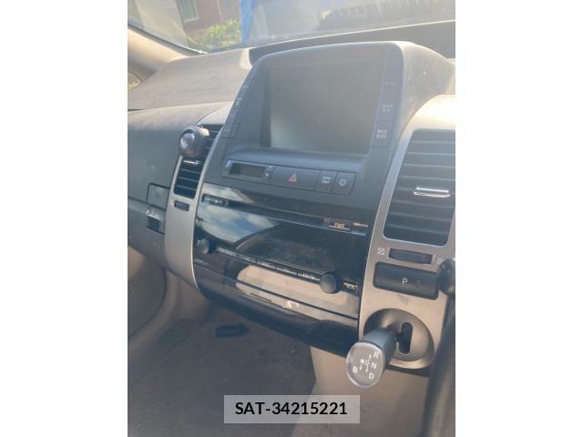 Toyota PRIUS 2004-11 8355399-14