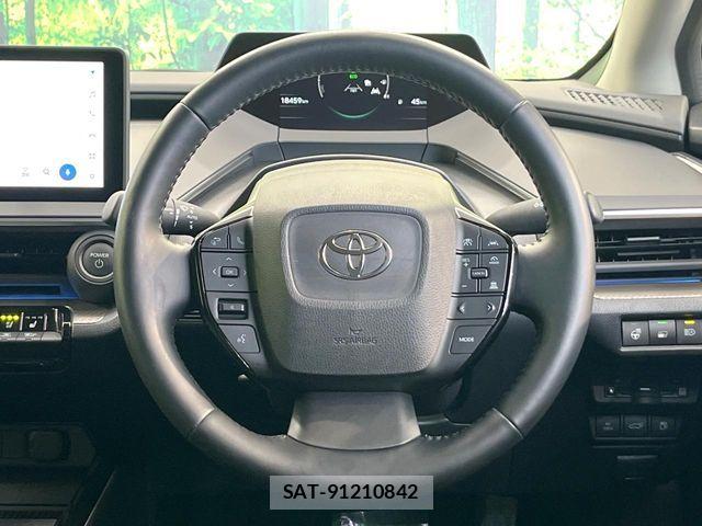 Toyota PRIUS 2024-10 8355350-10