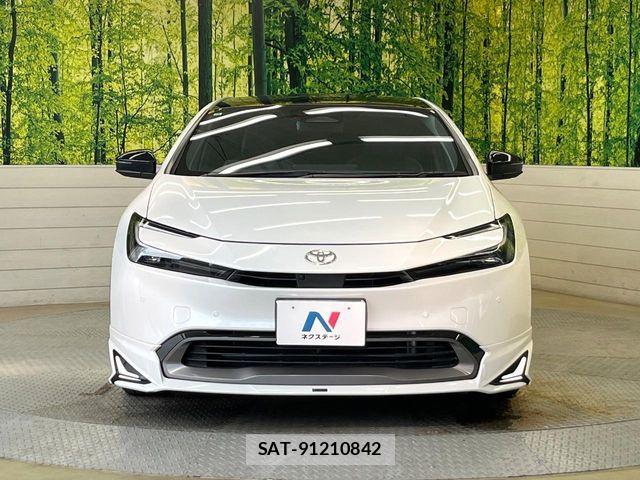 Toyota PRIUS 2024-10 8355350-13