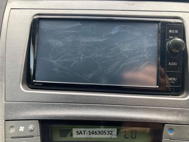 Toyota PRIUS 2015-07 8355392-22