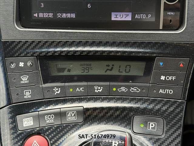 Toyota PRIUS 2013-03 8355397-22