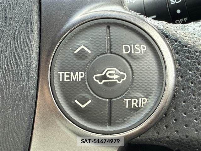 Toyota PRIUS 2013-03 8355397-26
