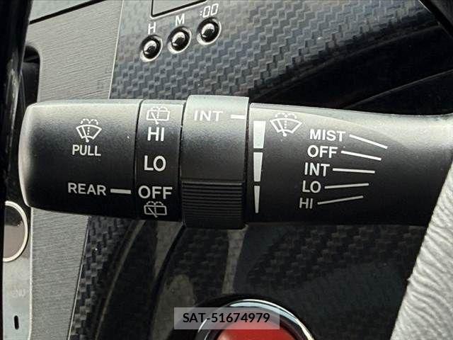 Toyota PRIUS 2013-03 8355397-27