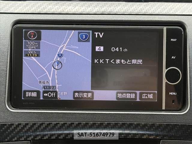 Toyota PRIUS 2013-03 8355397-2