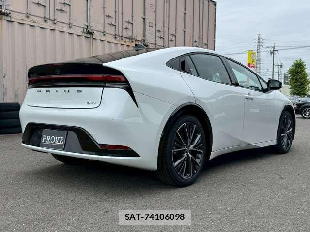 Toyota PRIUS 2026-01 8355347-19