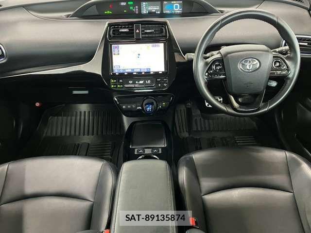Toyota PRIUS 2019-02 8355364-9