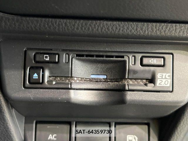 Toyota PRIUS 2023-06 8355359-5