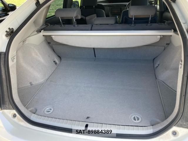 Toyota PRIUS 2009-11 8355401-12