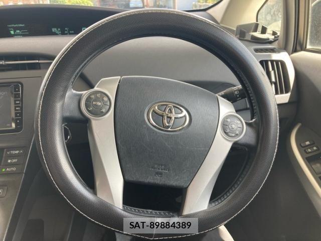 Toyota PRIUS 2009-11 8355401-15