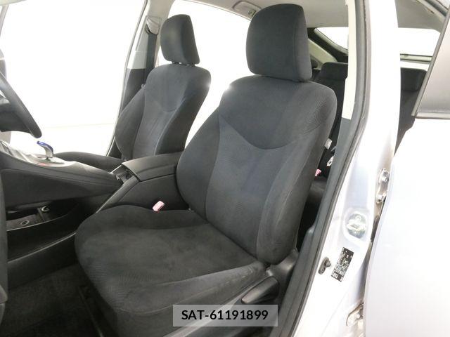 Toyota PRIUS 2012-03 8355394-14