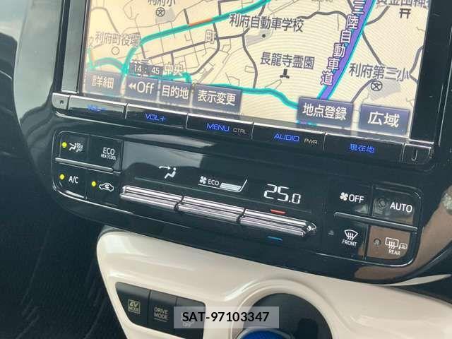 Toyota PRIUS 2016-05 8355368-6