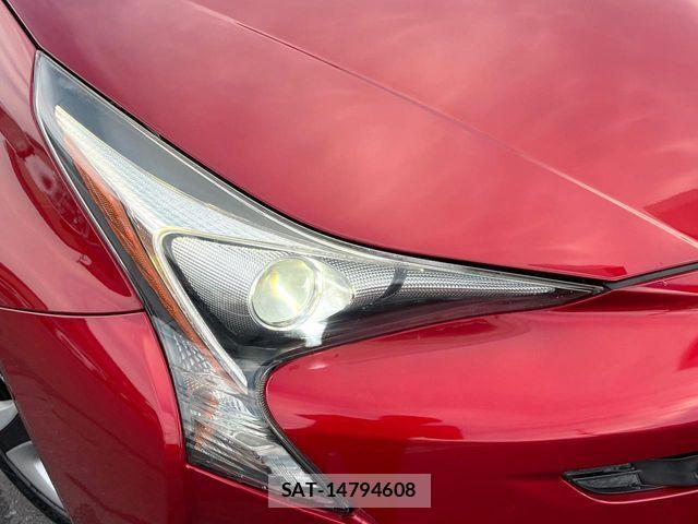Toyota PRIUS 2016-05 8355370-11
