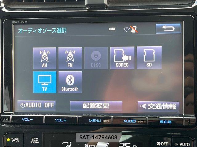 Toyota PRIUS 2016-05 8355370-3