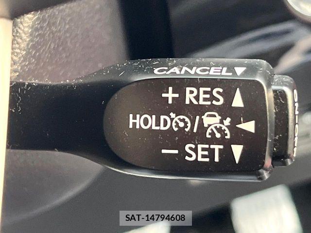 Toyota PRIUS 2016-05 8355370-4