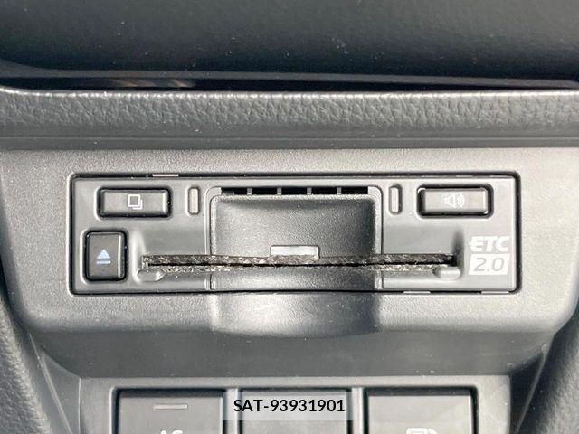 Toyota PRIUS 2023-03 8355363-6
