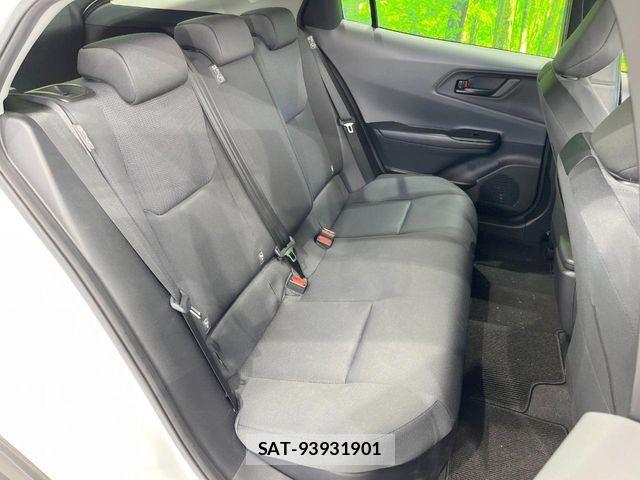 Toyota PRIUS 2023-03 8355363-8