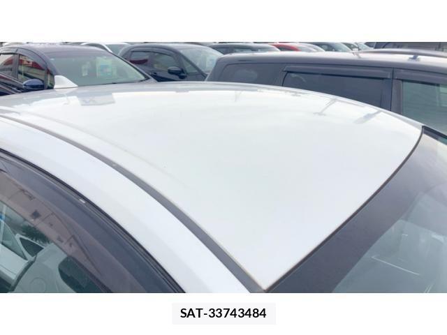 Toyota PRIUS 2021-08 8355366-9