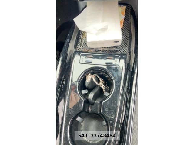Toyota PRIUS 2021-08 8355366-24