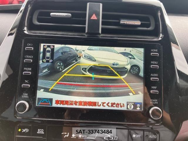 Toyota PRIUS 2021-08 8355366-25