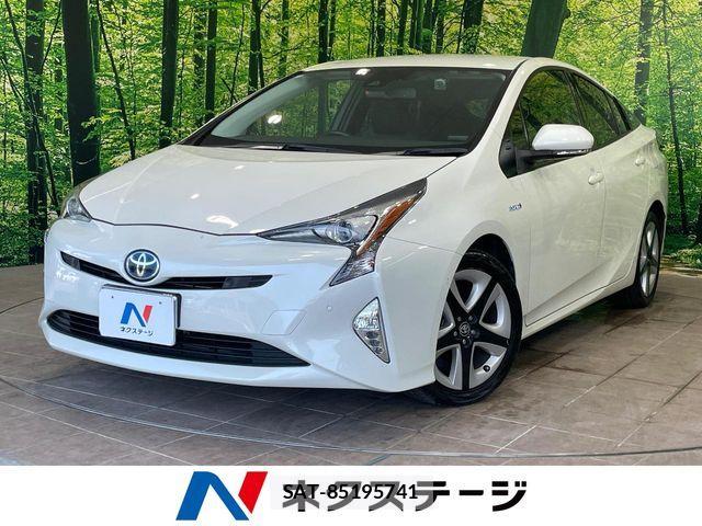 Toyota PRIUS 2018-10 8355372-0
