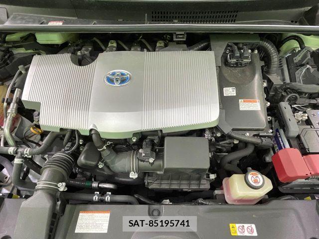 Toyota PRIUS 2018-10 8355372-17