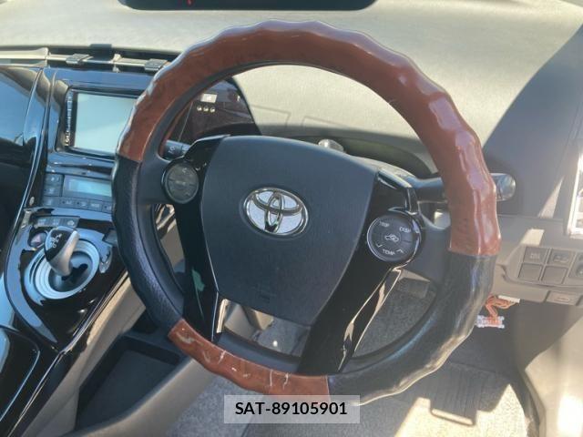 Toyota PRIUS 2010-02 8355402-16