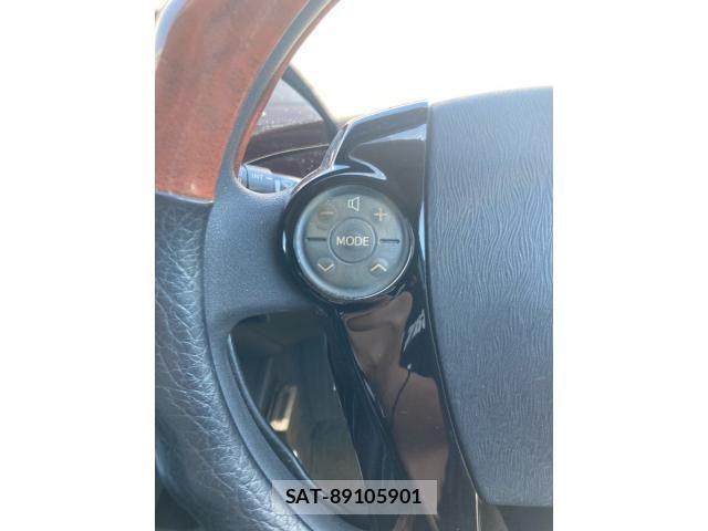 Toyota PRIUS 2010-02 8355402-17