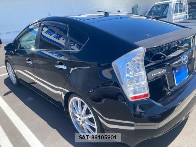 Toyota PRIUS 2010-02 8355402-7