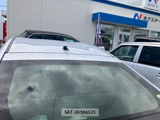 Toyota PRIUS 2012-06 8355403-10
