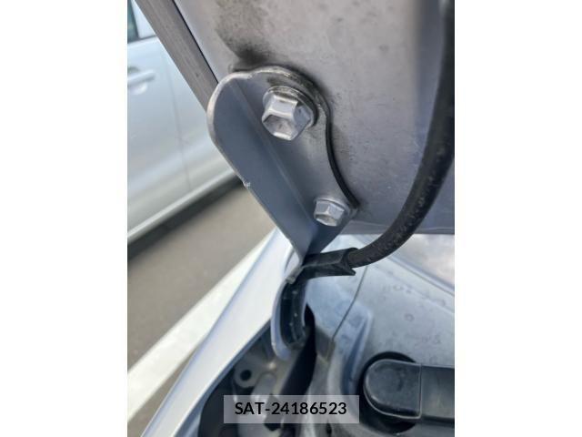 Toyota PRIUS 2012-06 8355403-14