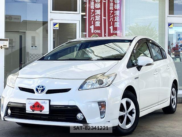 Toyota PRIUS 2015-10 8355386-0