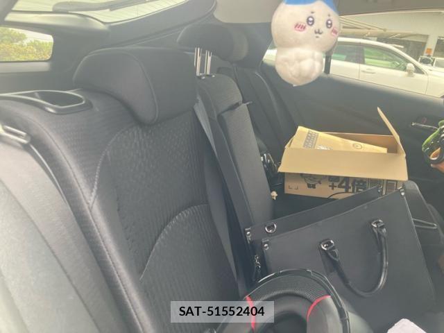 Toyota PRIUS 2016-07 8355375-12