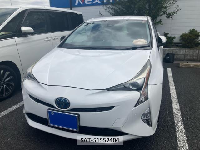 Toyota PRIUS 2016-07 8355375-1
