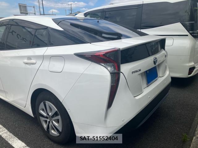 Toyota PRIUS 2016-07 8355375-4