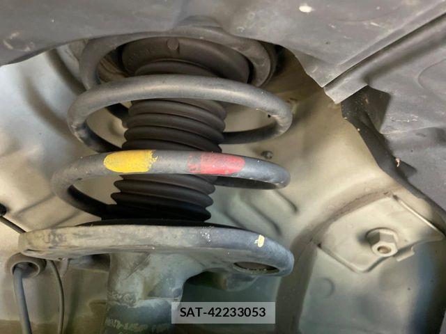 Toyota PRIUS 2011-10 8355391-19