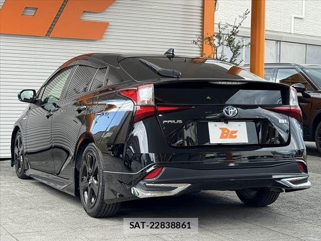 Toyota PRIUS 2020-03 8355369-14