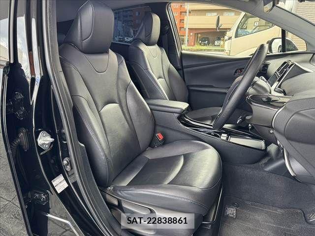 Toyota PRIUS 2020-03 8355369-15