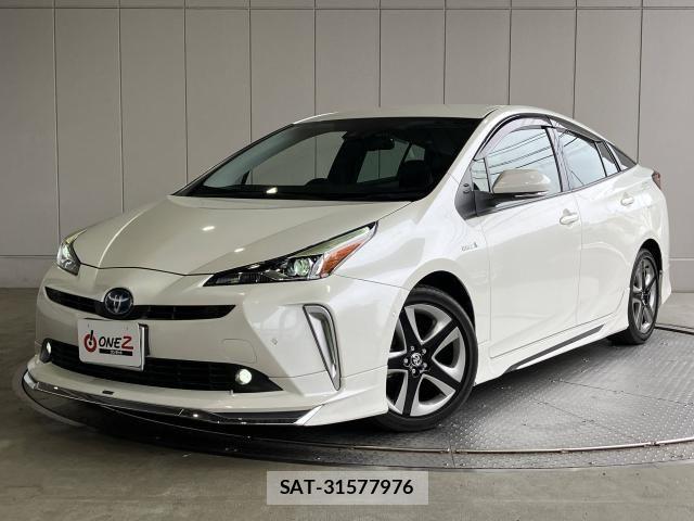 Toyota PRIUS 2020-03 8355356-26