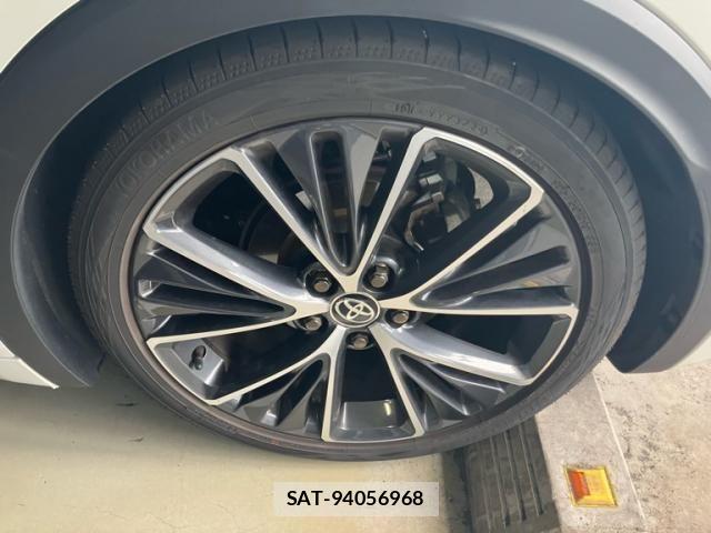 Toyota PRIUS 2024-10 8355360-7