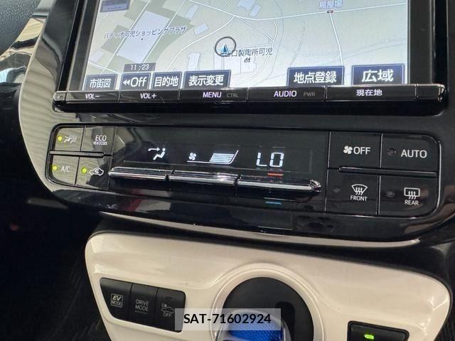 Toyota PRIUS 2018-03 8355376-19