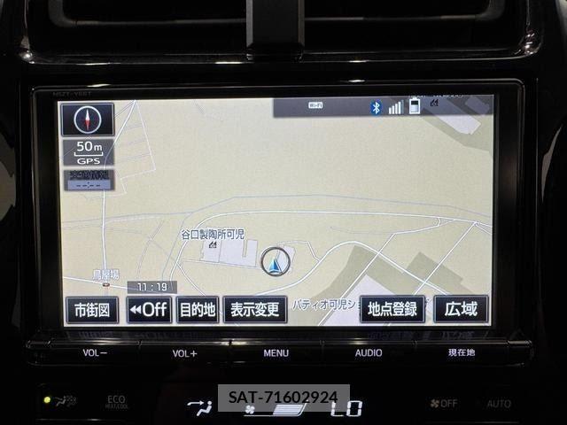 Toyota PRIUS 2018-03 8355376-21