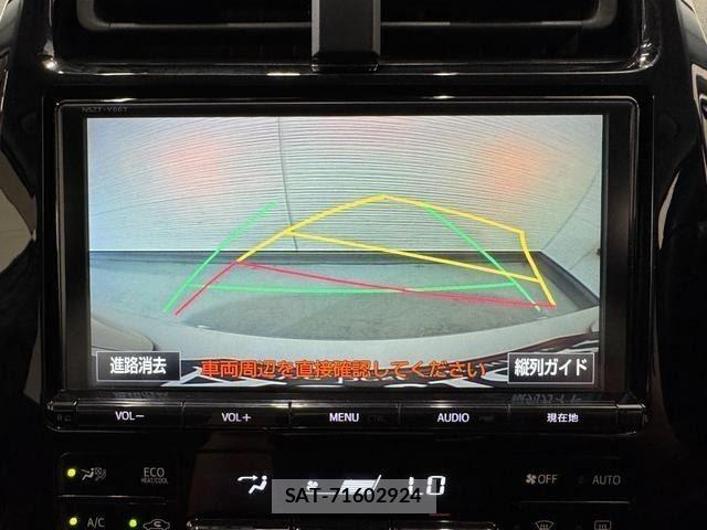 Toyota PRIUS 2018-03 8355376-22