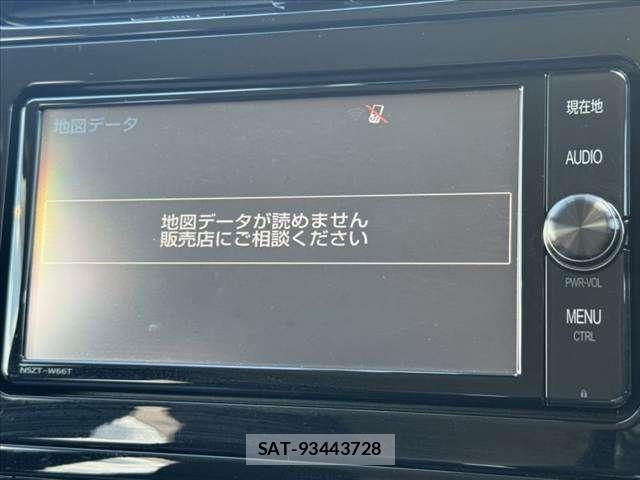 Toyota PRIUS 2017-09 8355385-21