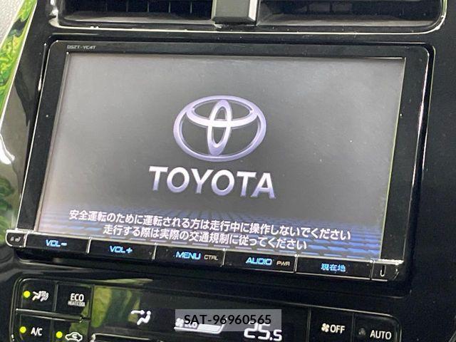 Toyota PRIUS 2016-07 8355373-2