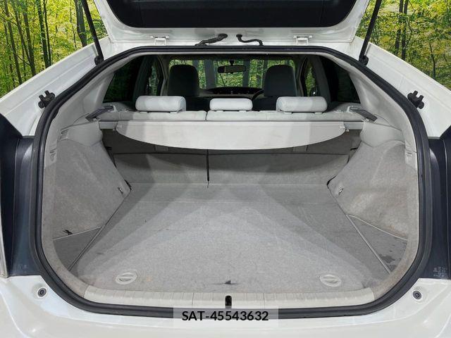 Toyota PRIUS 2010-10 8355395-10