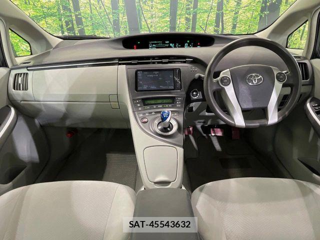 Toyota PRIUS 2010-10 8355395-1