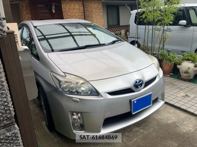 Toyota PRIUS 2011-08 8355398-0